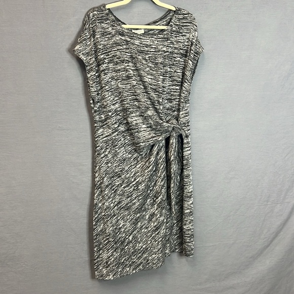 Women’s Max Studio Sweater Dress with Side Tie Black/White Size 1X New with Tags - Picture 2 of 7